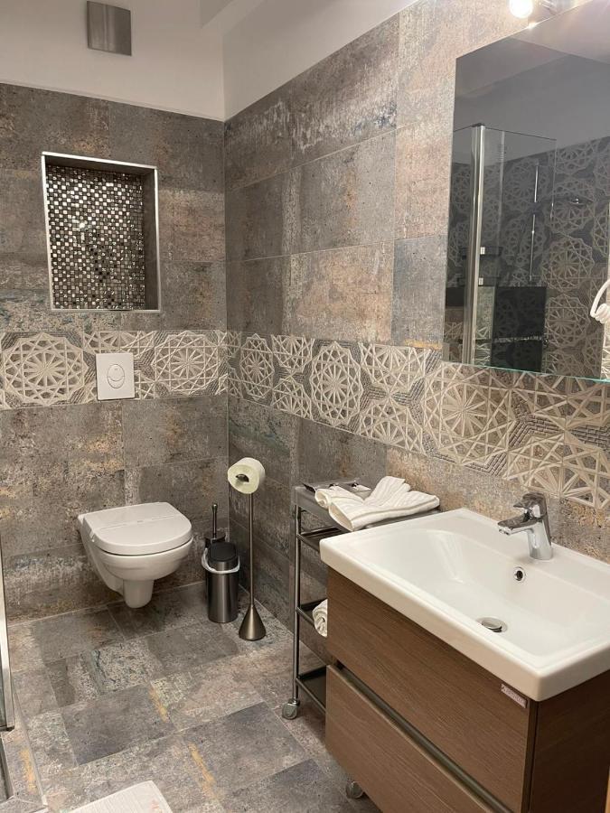 Studio Hotel Victor 501 Mamaia Ngoại thất bức ảnh